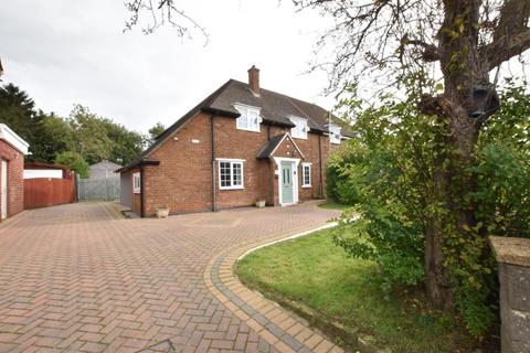 57 Asterby Road, Scunthorpe, DN17 2DL
