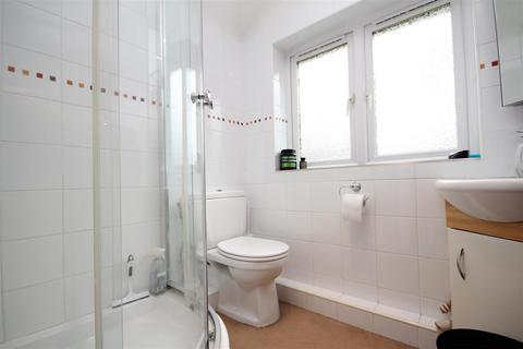 45 Beech Grove, Guildford, GU2 7UZ