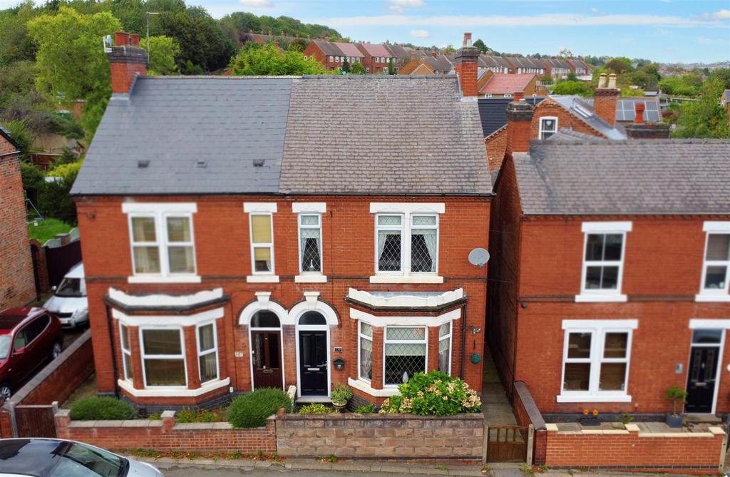 Derby Road, Sandiacre, Nottingham 3 bed semidetached house for sale