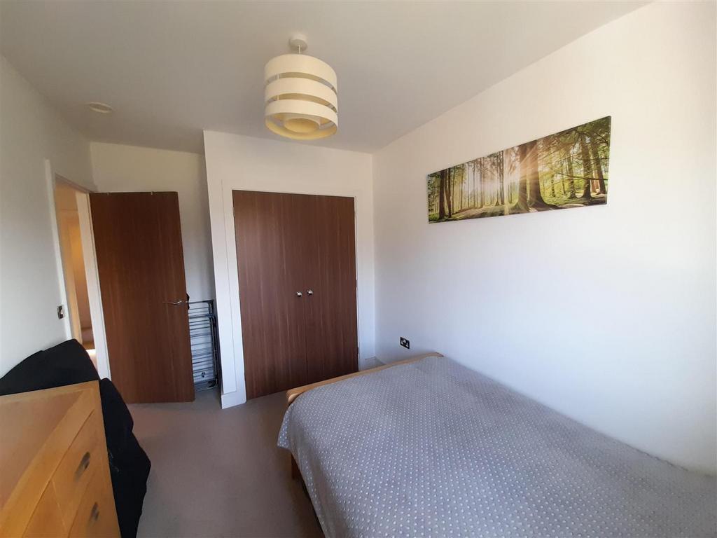 Bedroom 2.jpg