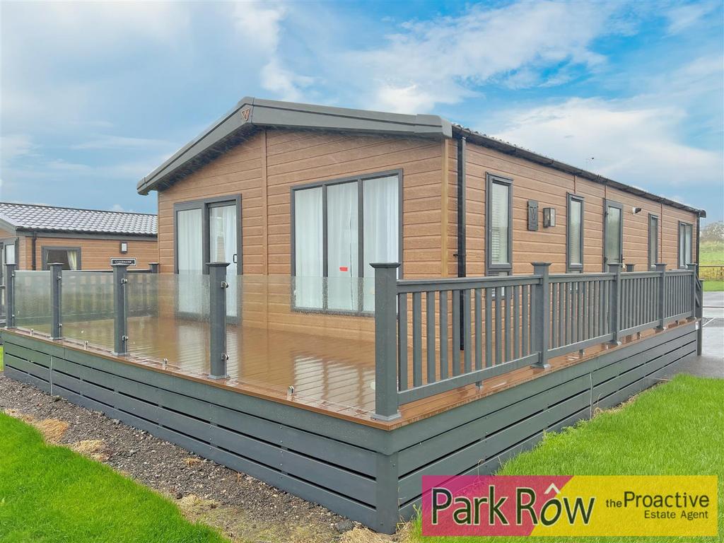 Simonscales Lane, Cockermouth 2 bed park home for sale £180,000
