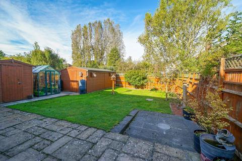 3 bedroom detached house for sale, Old Dairy Court, Hockliffe