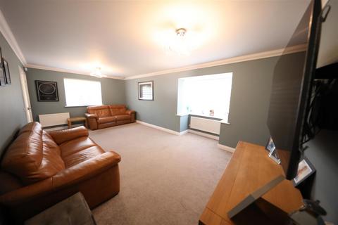 4 bedroom detached house for sale, New Forest Way, Kingswood, Hull