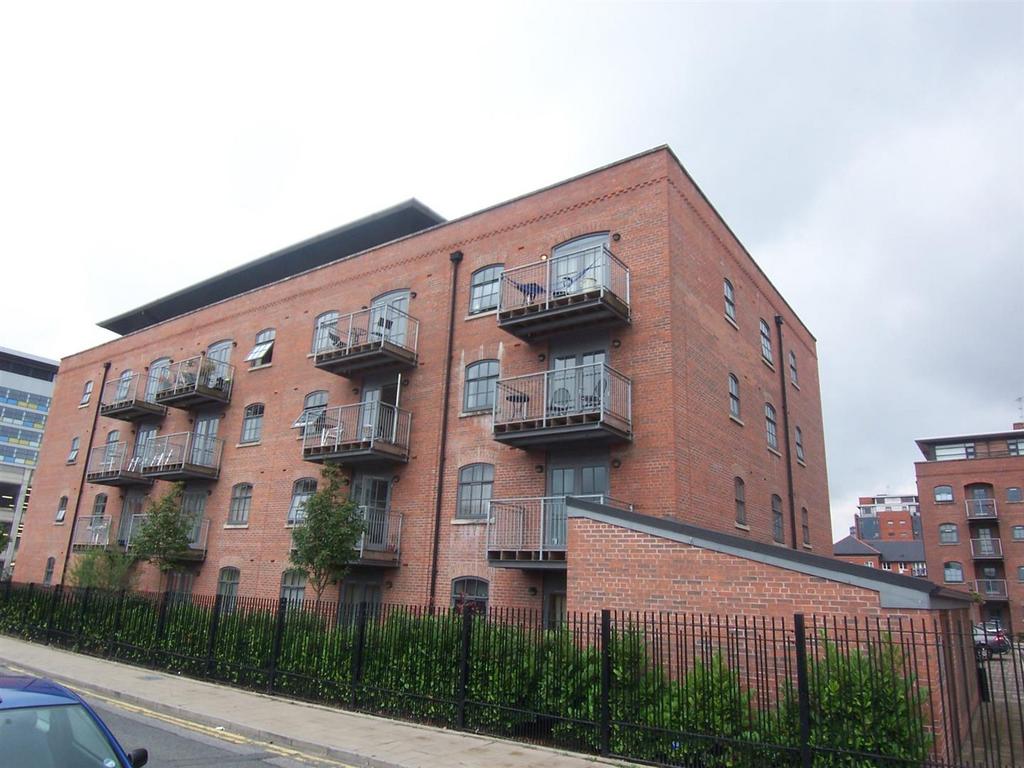 Home Piccadilly Village 2 bed apartment £1,300 pcm (£300 pw)