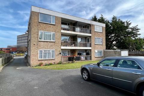 Flat 5, Knoll Court, 31 Cheriton Gardens, Folkestone, CT20 2AP