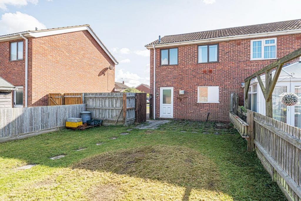 REAR OF THE PROPERTY.jpg