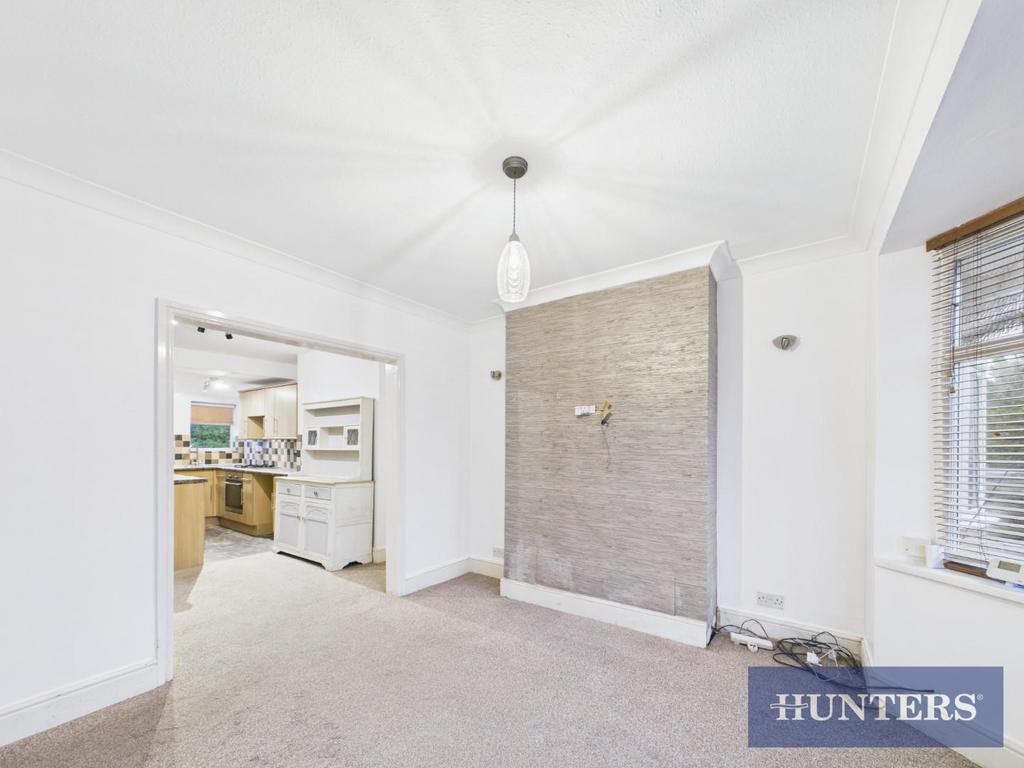 CAM01494 G0-PR0455-STILL007.jpg