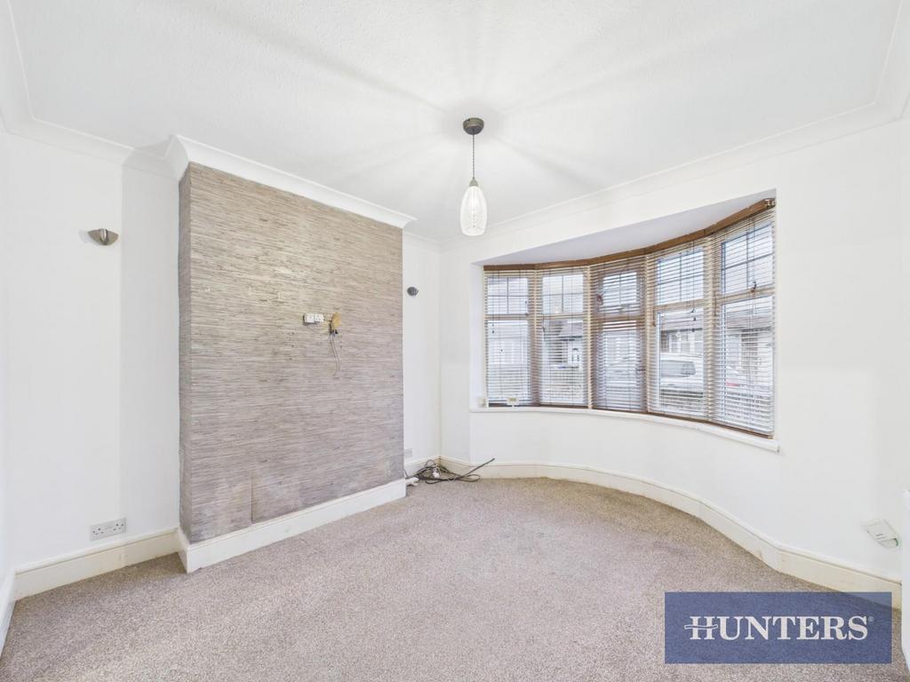 CAM01494 G0-PR0455-STILL006.jpg