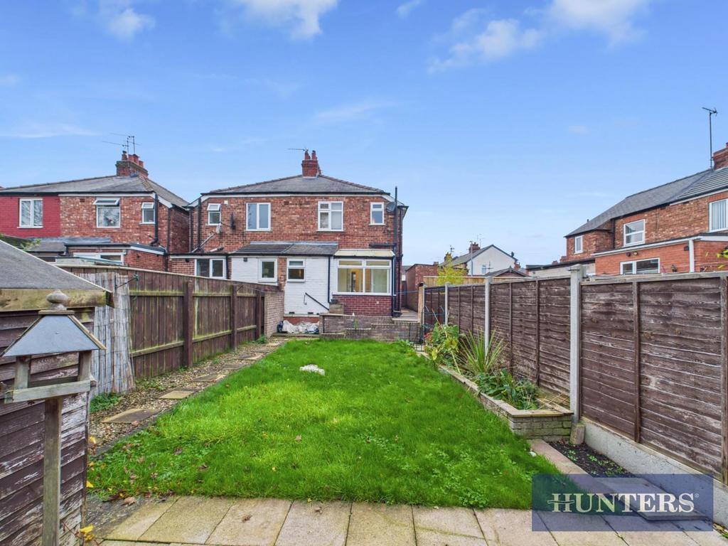 CAM01494 G0-PR0455-STILL002.jpg