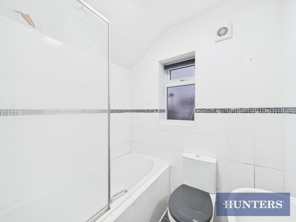 CAM01494 G0-PR0455-STILL014.jpg