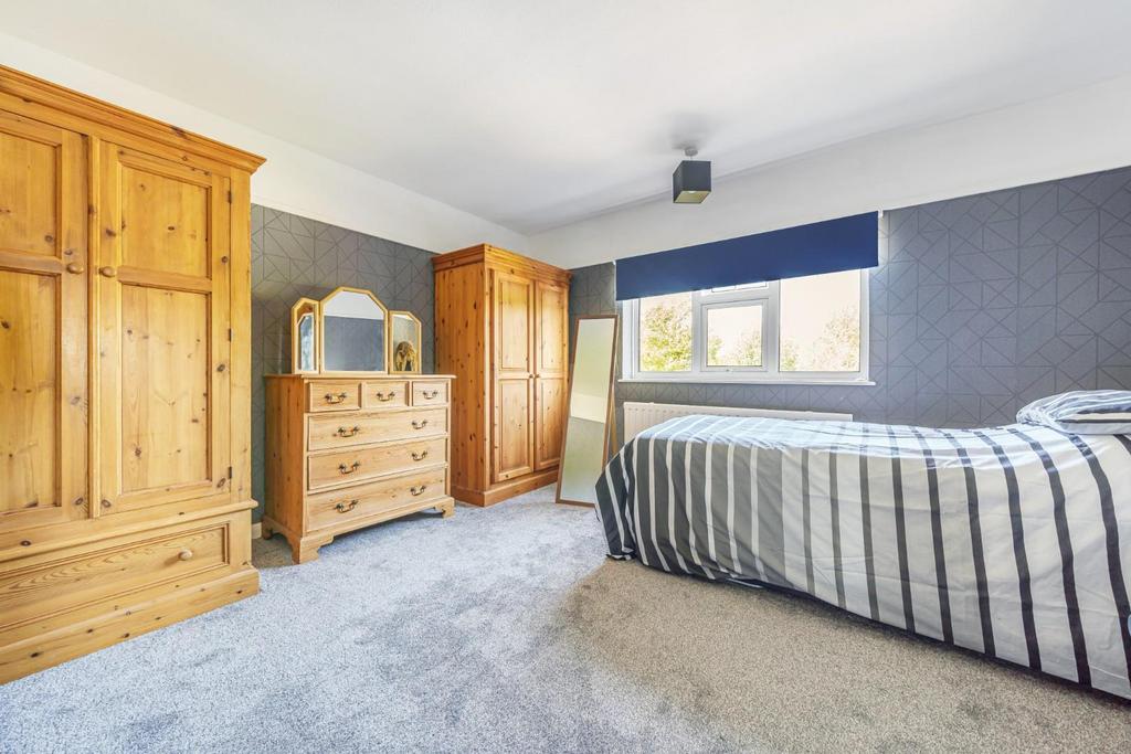 BEDROOM TWO.jpg
