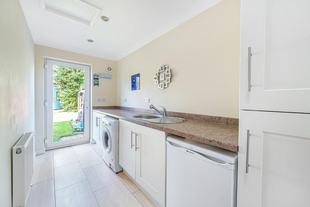 UTILITY ROOM.jpg