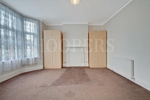 3 bedroom terraced house for sale, Howard Road, London, NW2