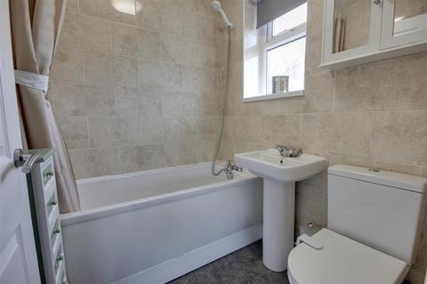 122 21st Avenue, Hull, HU6 8HB