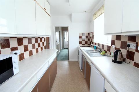 22 Stonelea Road, Hemel Hempstead, HP3 9JY
