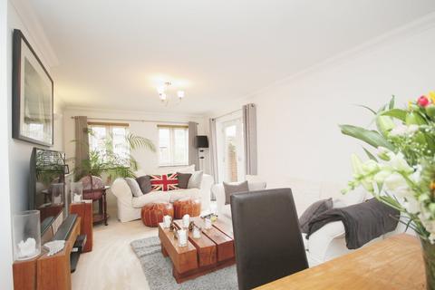3 bedroom mews for sale, St Aubyns Court, Poole, BH15