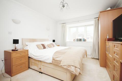 3 bedroom mews for sale, St Aubyns Court, Poole, BH15