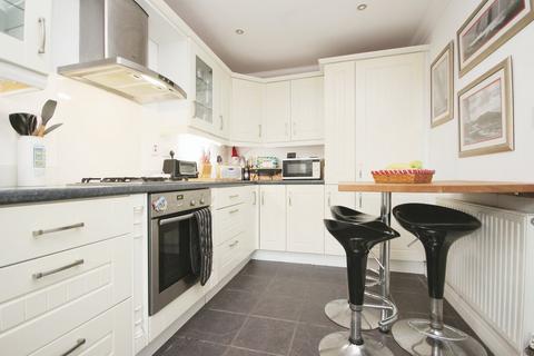 3 bedroom mews for sale, St Aubyns Court, Poole, BH15