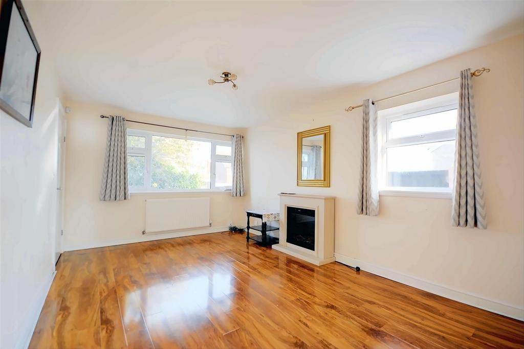 Syke Road, Heron Ridge, Nottingham 4 bed detached house for sale £230,000
