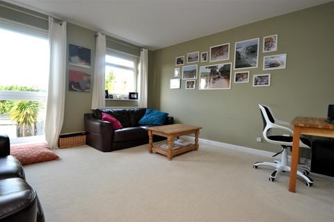 3 bedroom end of terrace house for sale, The Avenue, Surbiton