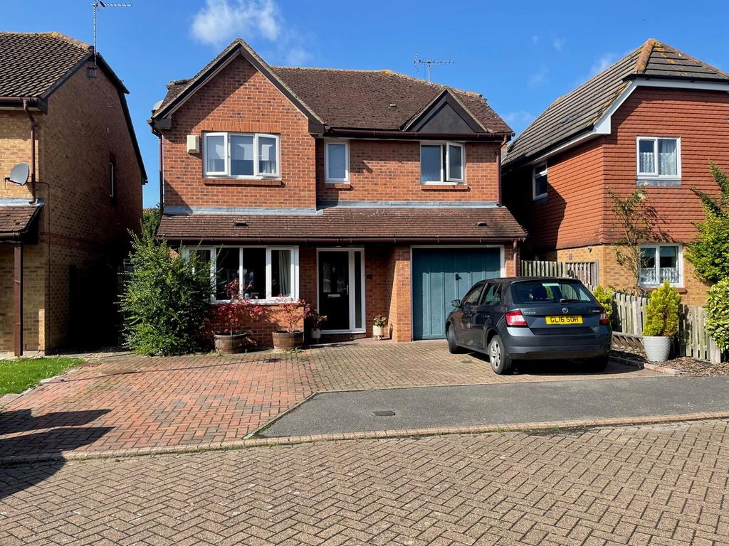 Ockley Brook, Didcot, OX11 4 bed detached house £1,850 pcm (£427 pw)