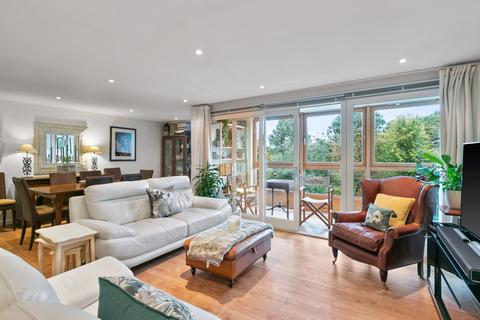 2 bedroom flat for sale - Templeton Court, Glasgow Green