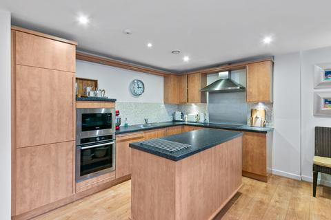 2 bedroom flat for sale - Templeton Court, Glasgow Green