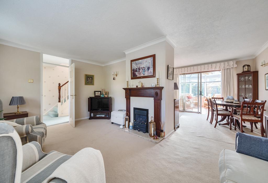 Barnfield Close, Swanley, Kent 3 bed detached house for sale £600,000