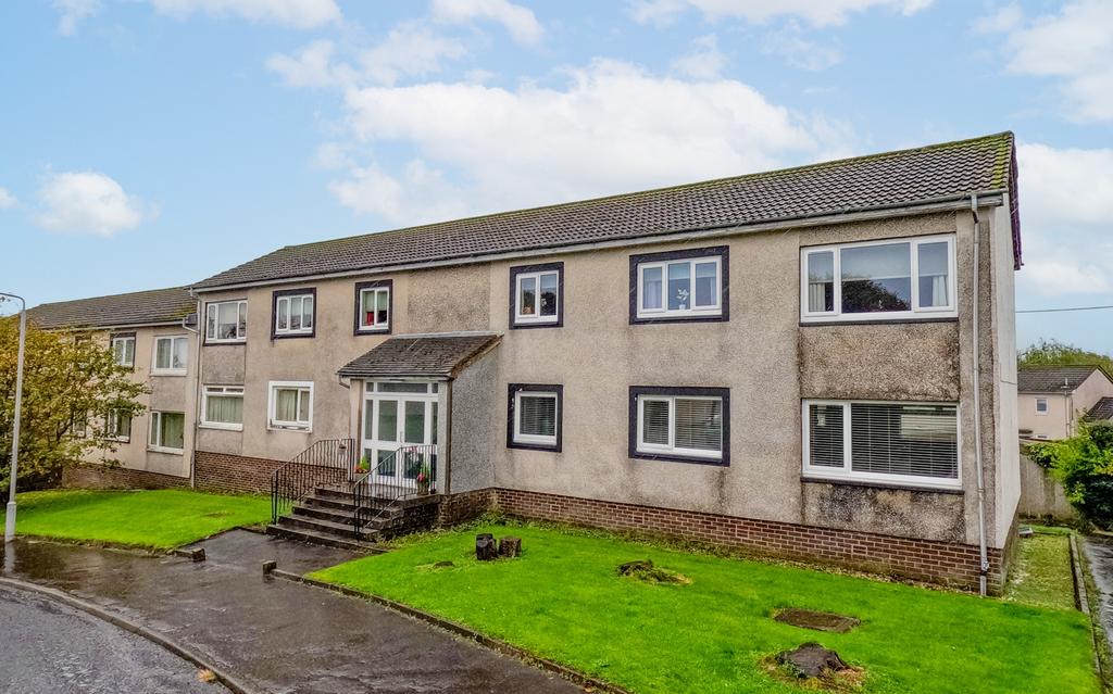 Bonnyton Drive, Eaglesham, East Renfrewshire, G76 0LS 2 bed apartment
