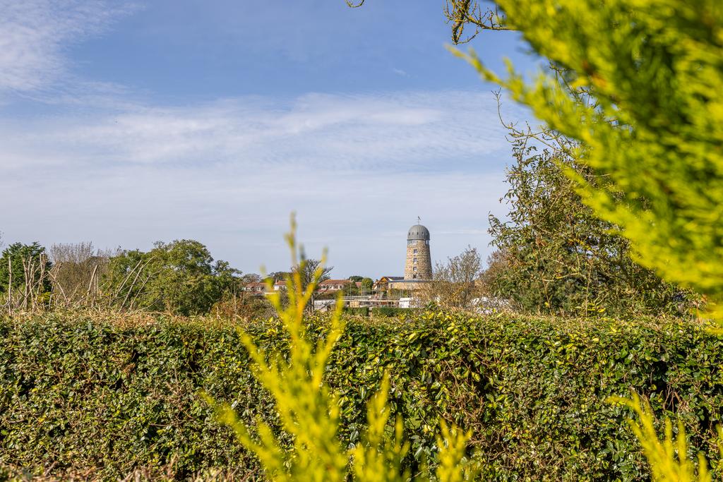 Steam Mill Lane, St. Martin, Guernsey 3 bed detached house for sale £
