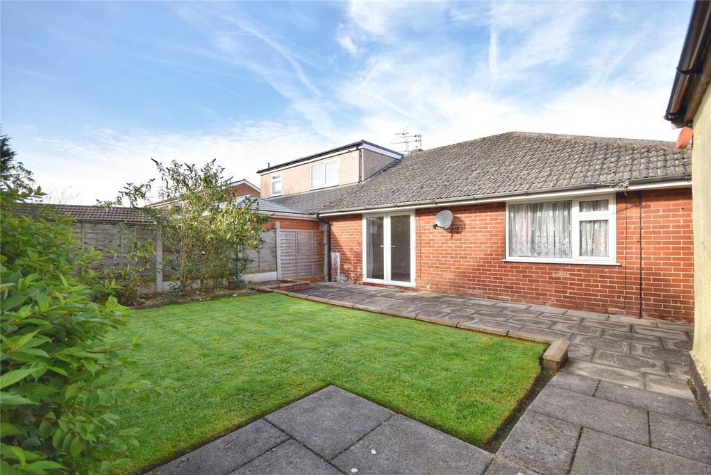 Kemple View, Clitheroe, Lancashire, BB7 3 bed semidetached bungalow