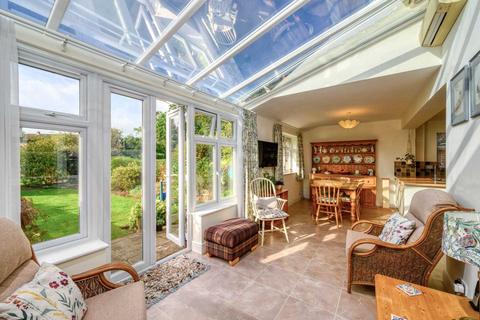 205 Kidmore Road, Caversham, Reading, RG4 7NW