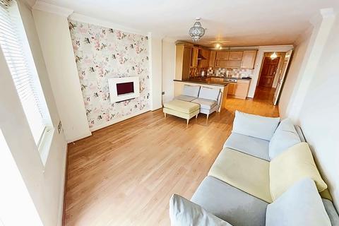 2 bedroom flat for sale, Ferry Approach, South Shields, Tyne and Wear, NE33 1JJ