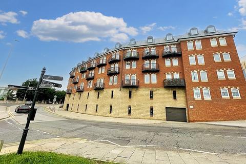 2 bedroom apartment for sale, Ferry Approach, South Shields, Tyne and Wear, NE33 1JJ