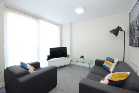 2 bedroom flat to rent, Skinner Lane, Leeds, West Yorkshire, UK, LS7