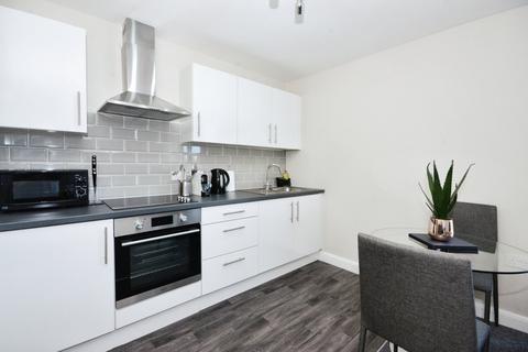 2 bedroom flat to rent, Skinner Lane, Leeds, West Yorkshire, UK, LS7