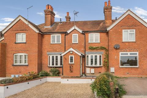 2 bedroom terraced house for sale, Brooklands Road, Farnham, Surrey, GU9