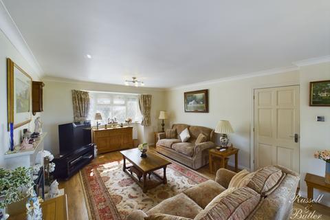5 bedroom detached house for sale, Chestnut Leys, Steeple Claydon