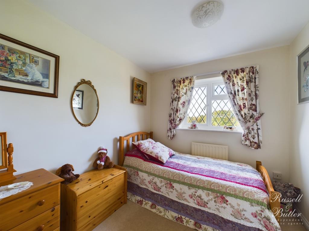 Cam02127 g0 pr0057 still015