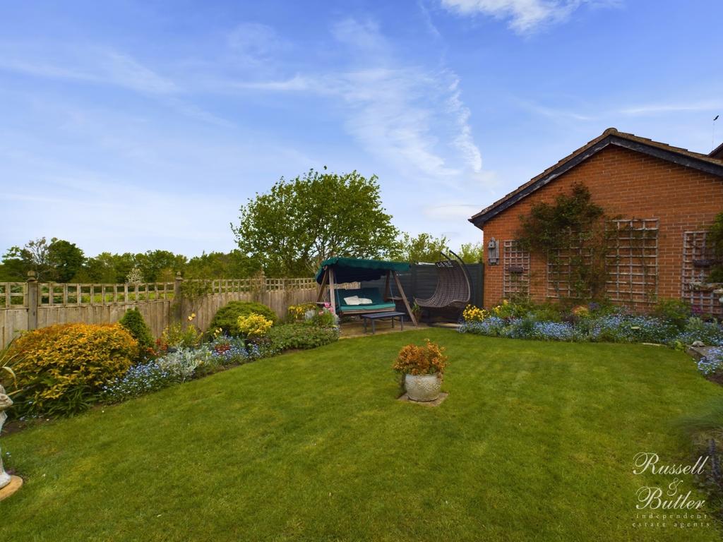 Cam02127 g0 pr0141 still018