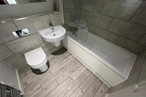 1 bedroom flat to rent, K2 Apartments North, 70 Bond Street, Hull, East Riding of Yorkshire, HU1