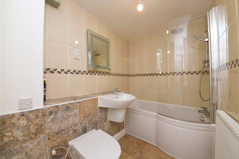 2 bedroom apartment for sale, Chase Road (Access Via Alexandra Court), Oakwood, Southgate, N14