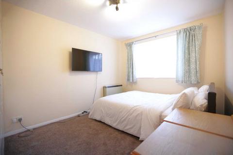 undefined, Millhaven Close, Chadwell Heath, RM6