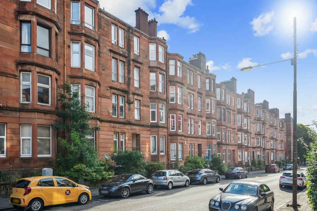 Garrioch Road, Flat 1/1, North Kelvinside, Glasgow, G20 8RJ 1 bed flat