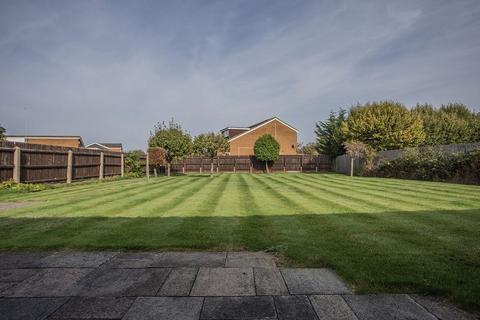 37 Westhawe, Bretton, Peterborough, PE3 8BA