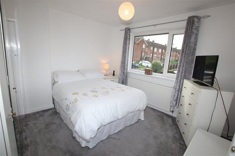 39 Gilroyd Lane, Dodworth, Barnsley, S75 3PA