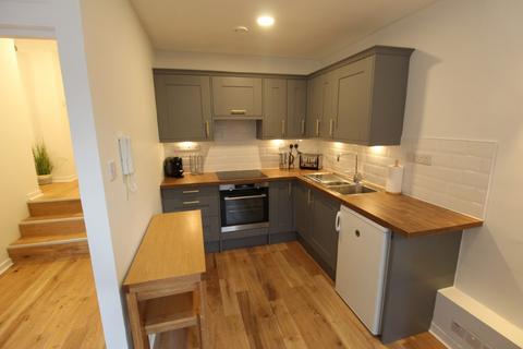 1 bedroom flat to rent, Lothian Road, Tollcross, Edinburgh, EH3