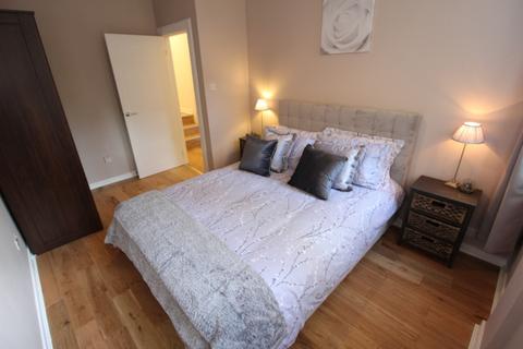 1 bedroom flat to rent, Lothian Road, Tollcross, Edinburgh, EH3