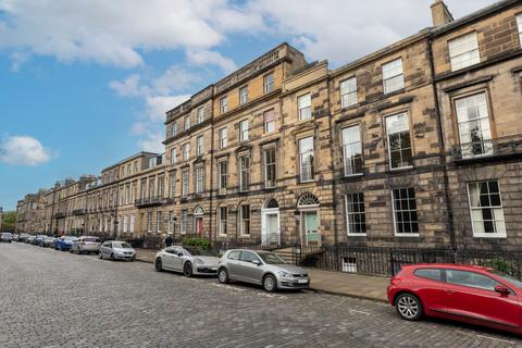 1 bedroom flat to rent, Heriot Row, Newtown, Edinburgh, EH3