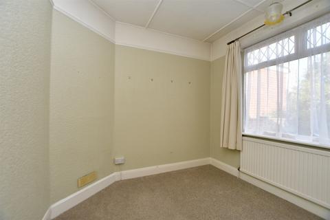 2 Alberta Road, Erith, DA8 3NA